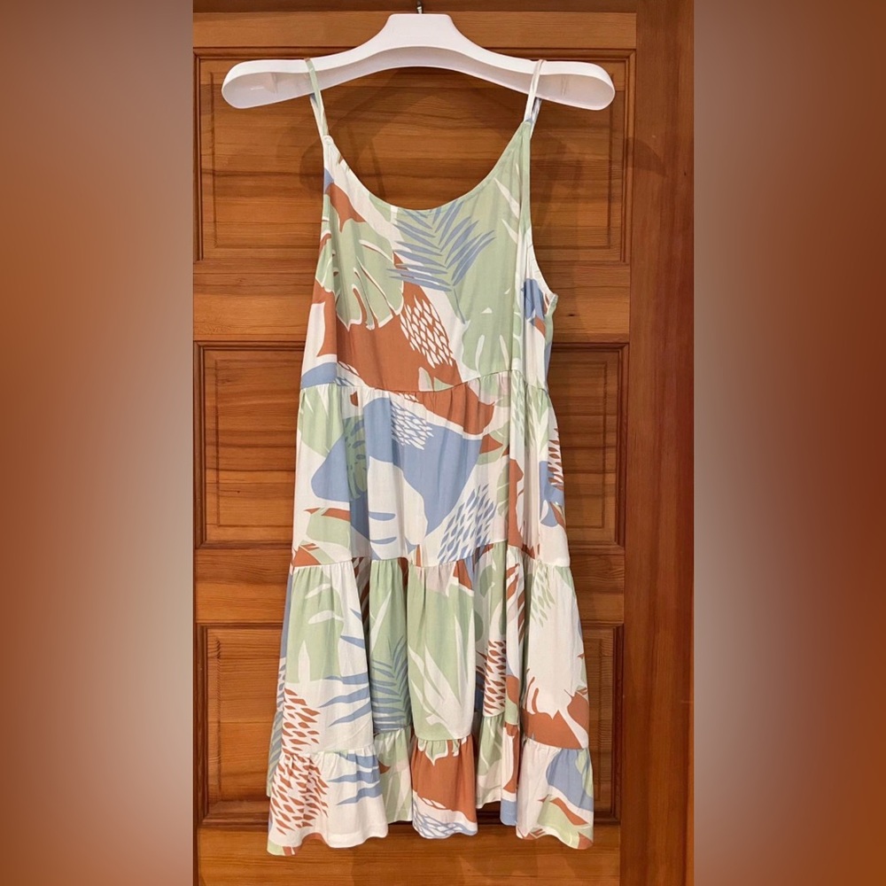 NWT Roxy Floral Minidress - Small - Picture 4 of 6